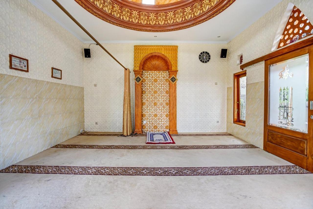 Super Oyo 90642 Lancar Homestay Syariah Tlekung Εξωτερικό φωτογραφία