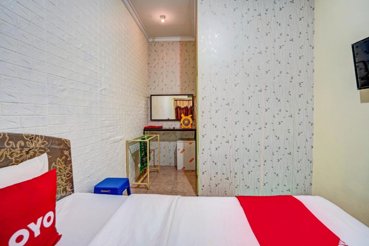 Super Oyo 90642 Lancar Homestay Syariah Tlekung Εξωτερικό φωτογραφία