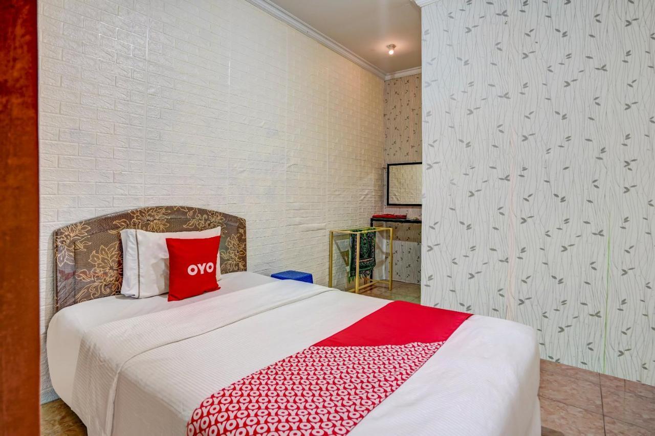 Super Oyo 90642 Lancar Homestay Syariah Tlekung Εξωτερικό φωτογραφία