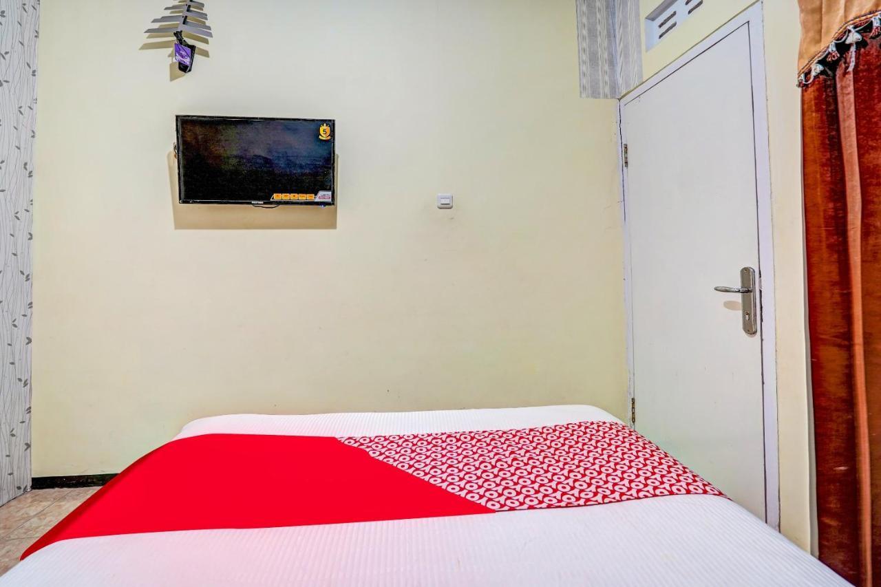 Super Oyo 90642 Lancar Homestay Syariah Tlekung Εξωτερικό φωτογραφία